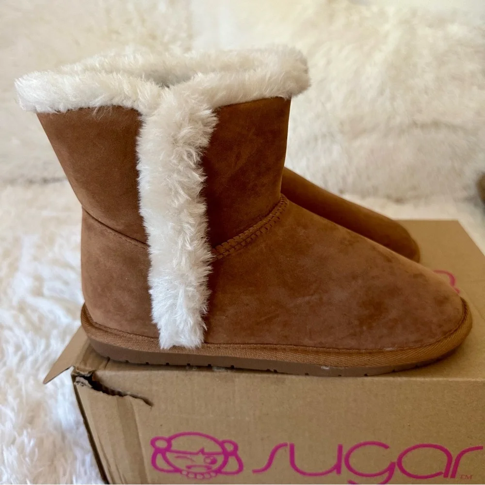 Sugar Polly Faux Suede Sherpa Winter Ankle Boots Chestnut Women’s Size 6 NWT